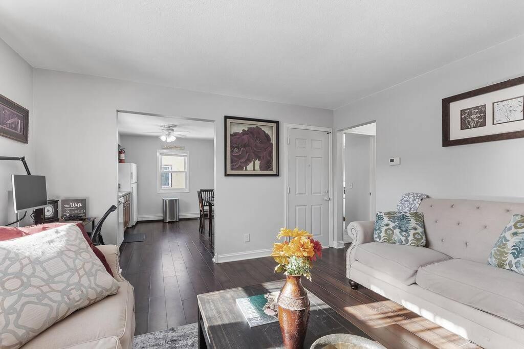 Apartment Tranquil 2br Ne Mpls - 8073 4