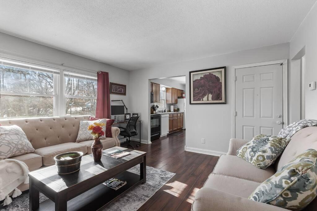 Apartment Tranquil 2br Ne Mpls - 8073 4
